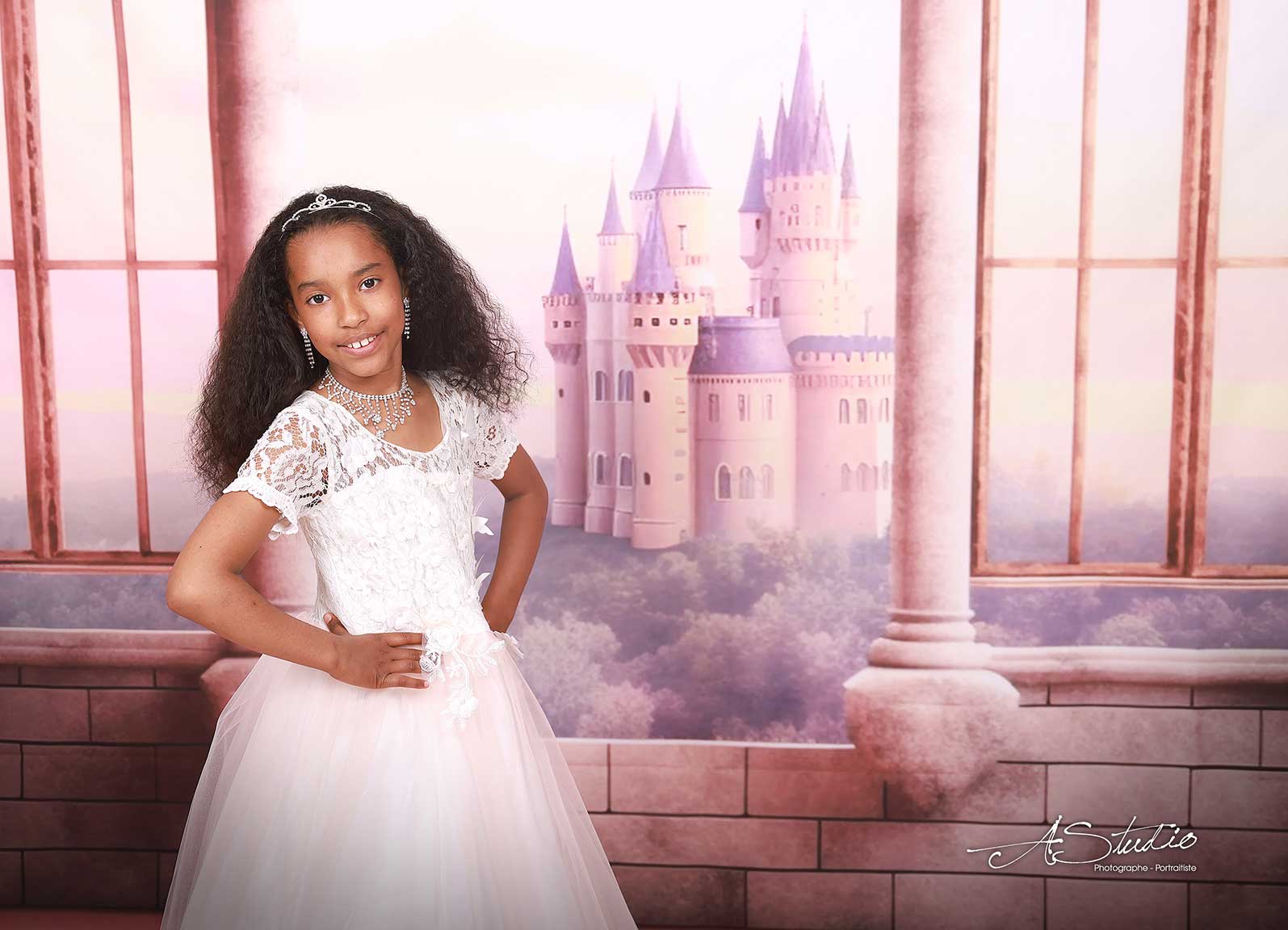 Princesse dans le décor de château AStudio à Fougères